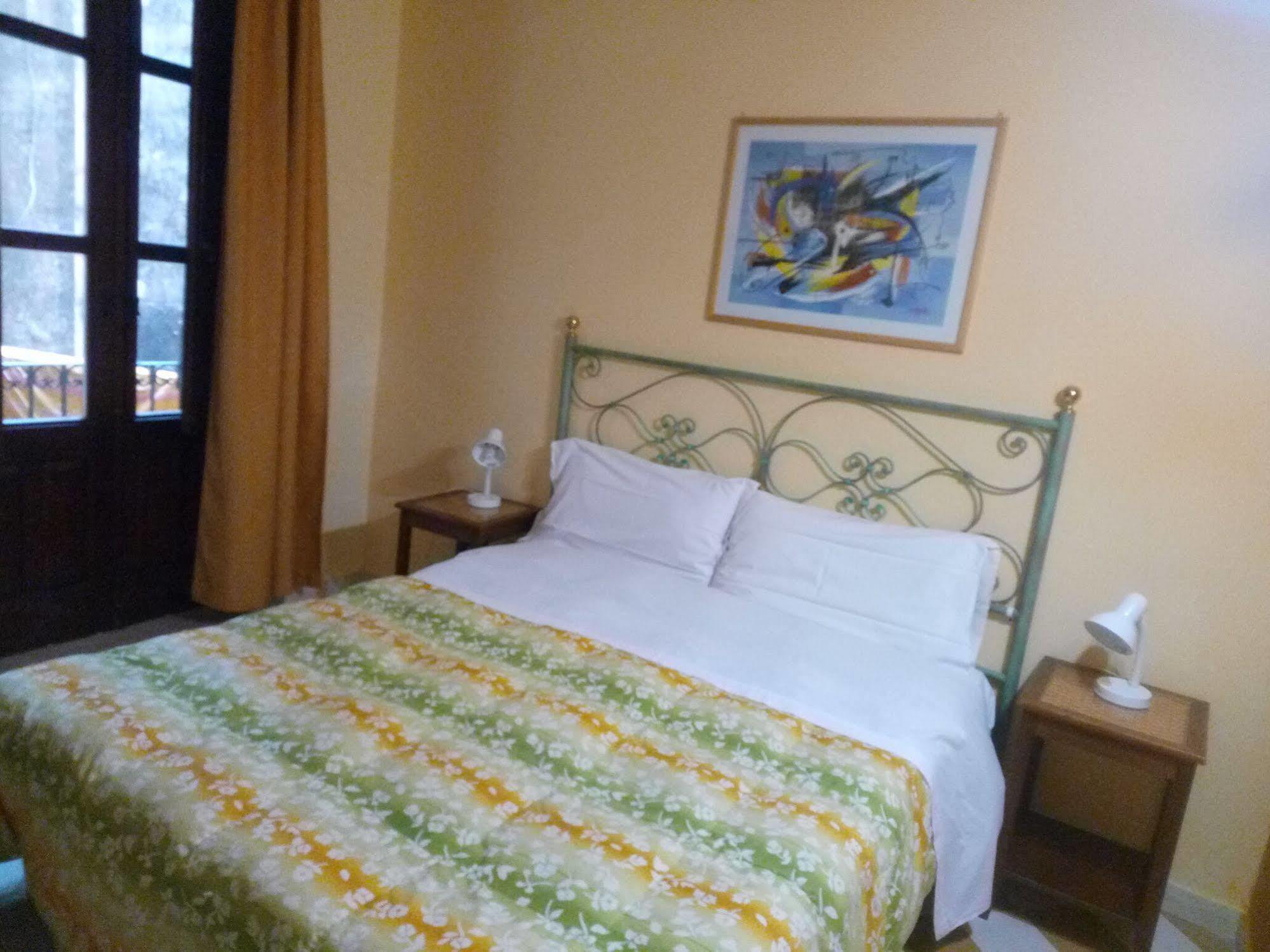 Ortigia Basic -Locazione Turistica Bed and Breakfast Syracuse Esterno foto